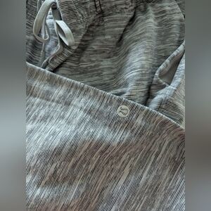 Gray Striped Lululemon Sweatpants/ joggers With Back Pockets